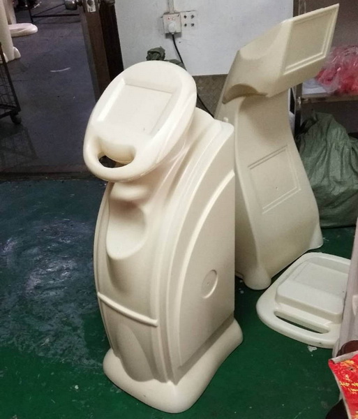 �C���������⚤