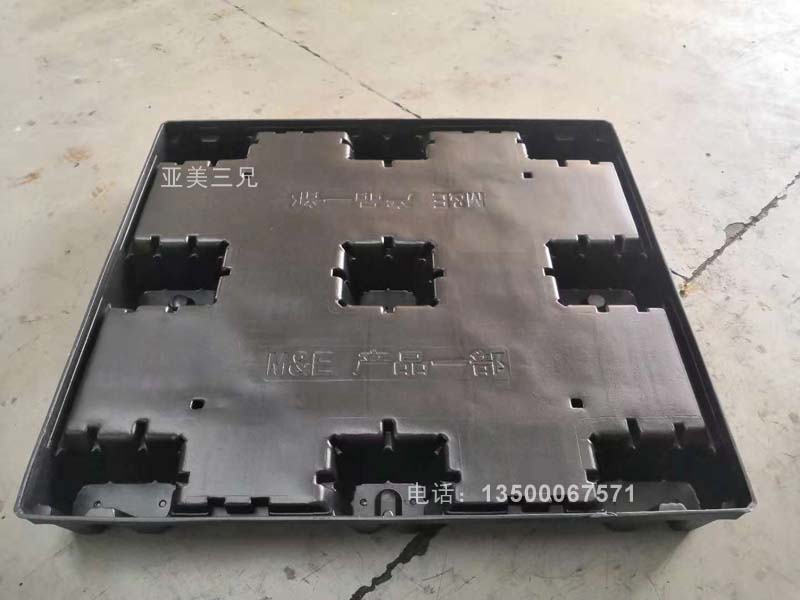 �������w��